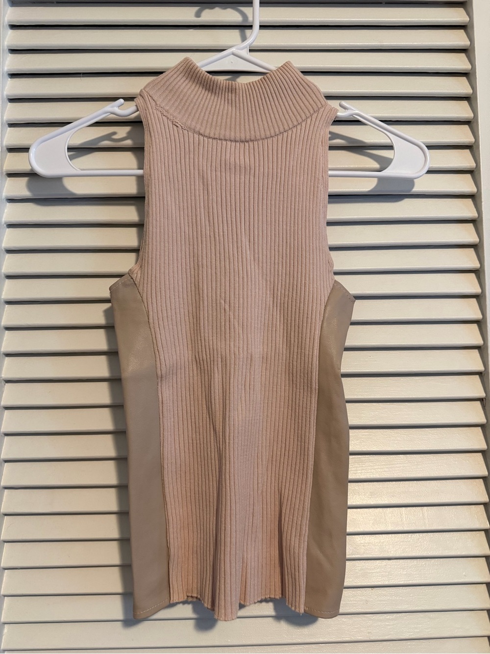 Heartloom tank in Blush and Taupe